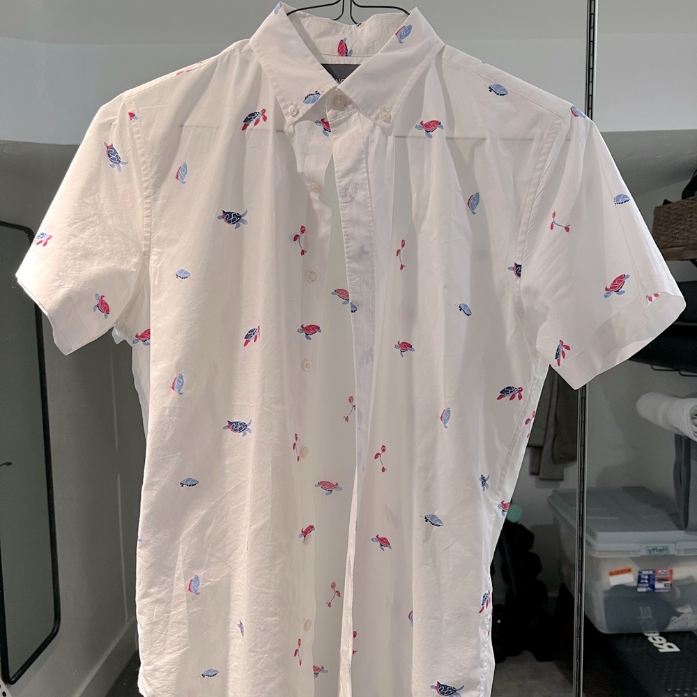 Bonobos - Riviera short sleeve button down shirt - Small Sm S - Sea Turtles